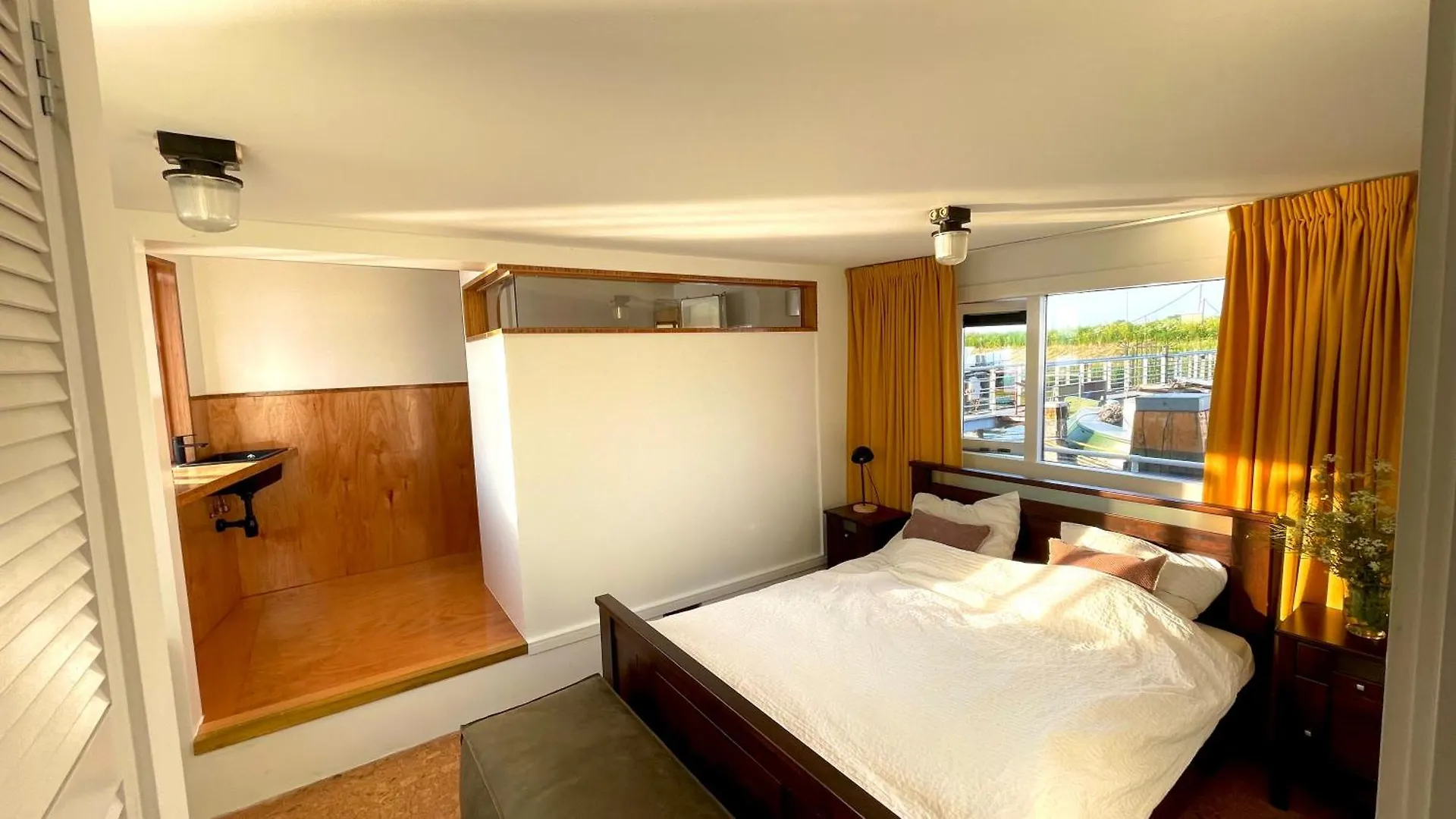 Bed & Breakfast Casey'S Lake View House Boat Amsterdam