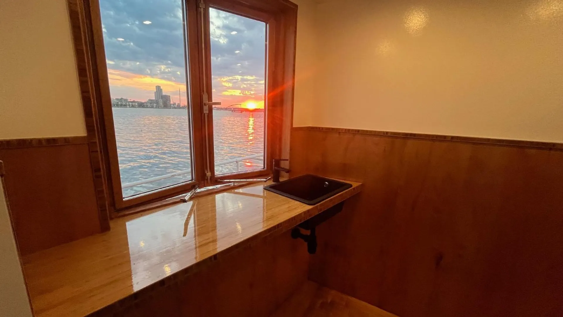 Casey'S Lake View House Boat 阿姆斯特丹 0*,  荷兰