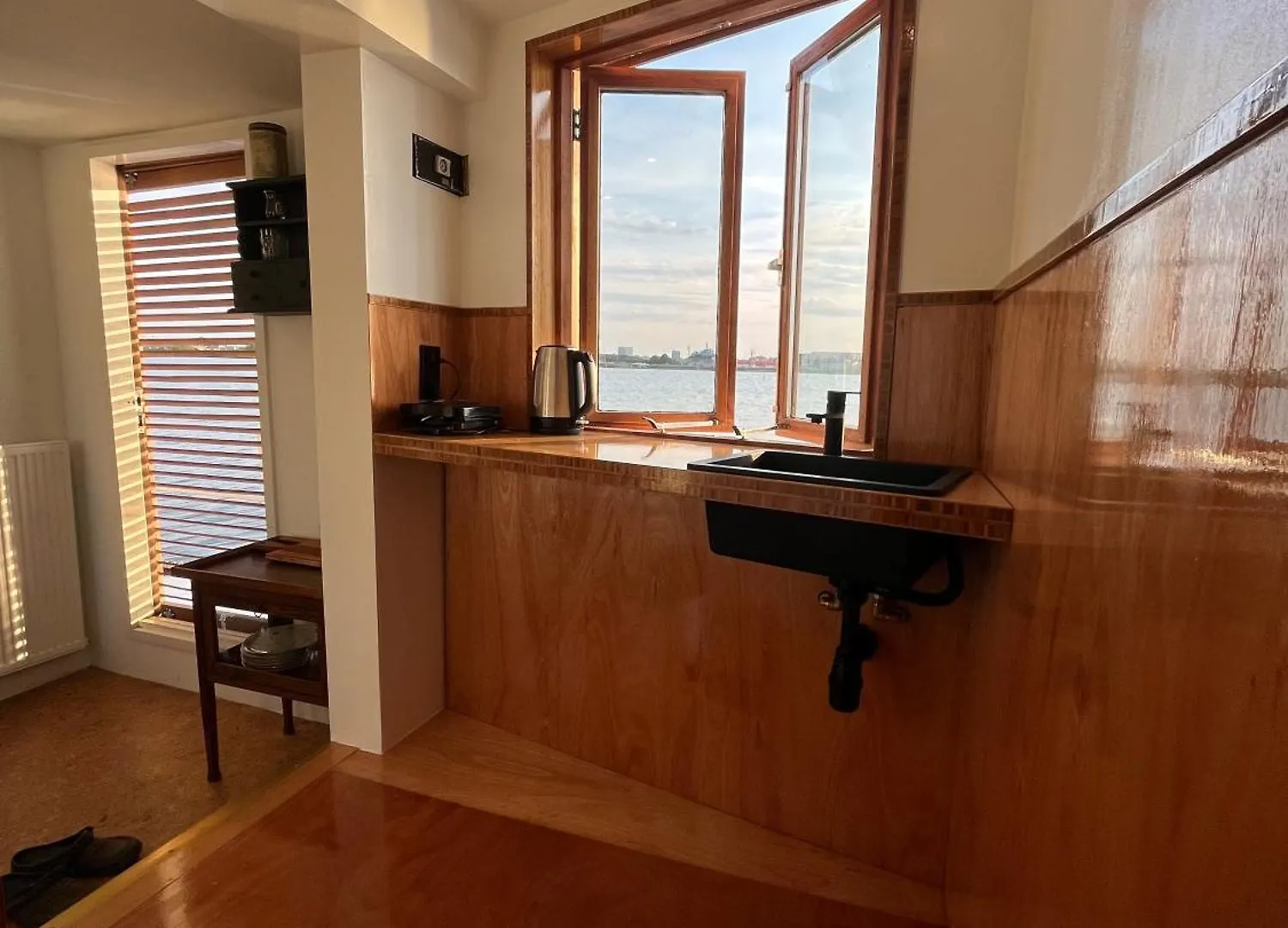 Casey'S Lake View House Boat Amsterdam