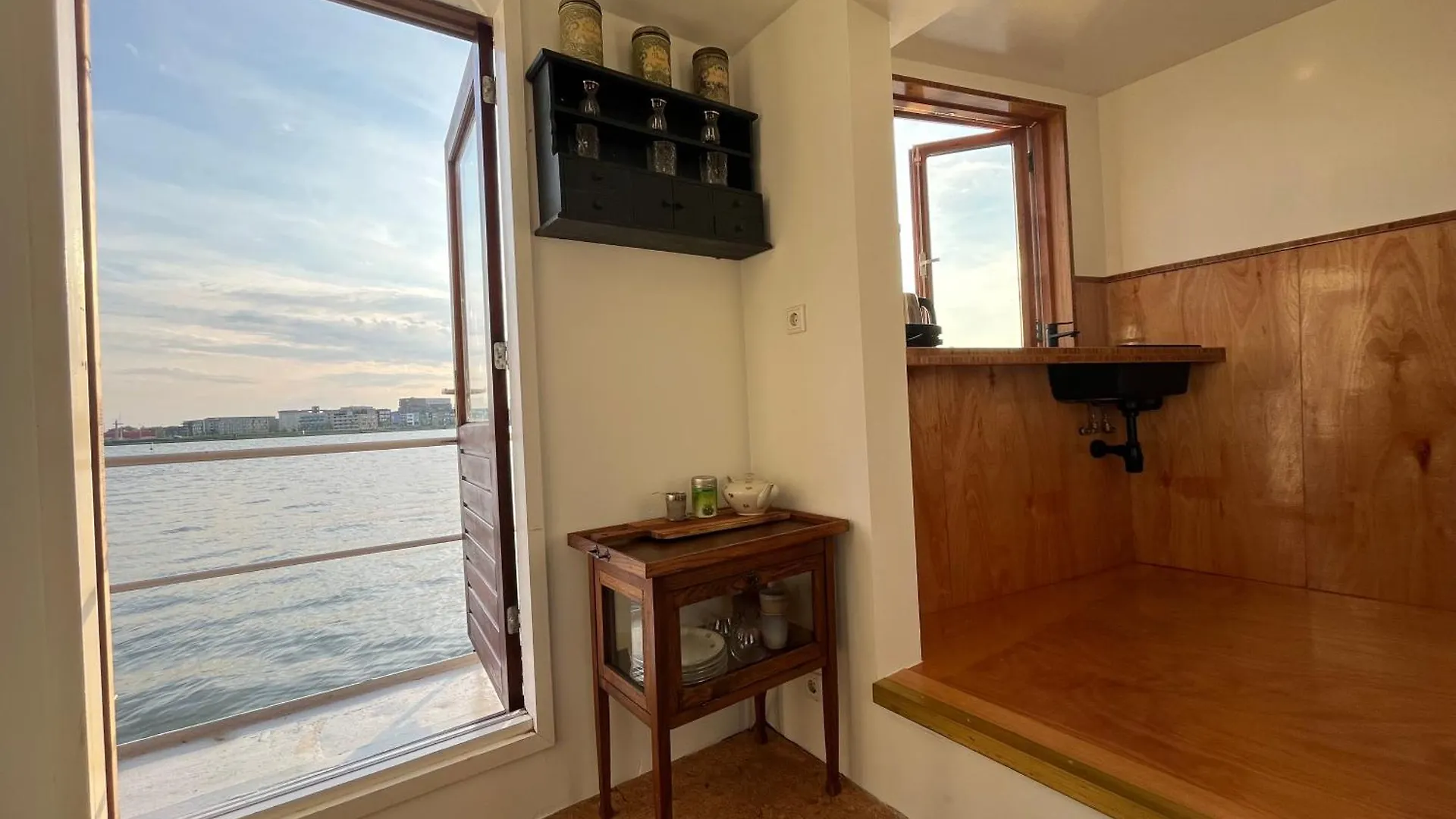 Casey'S Lake View House Boat 阿姆斯特丹 住宿加早餐酒店
